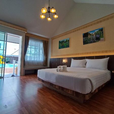 English Resotel : อิงลิช รีโซเทล Nakhon Si Thammarat Exteriör bild