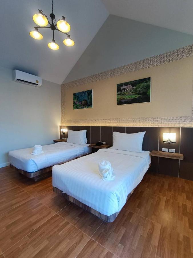 English Resotel : อิงลิช รีโซเทล Nakhon Si Thammarat Exteriör bild